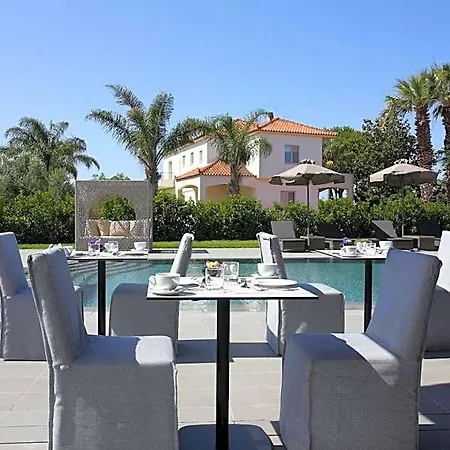 Ξενοδοχείο Lagouvardos Village 3*